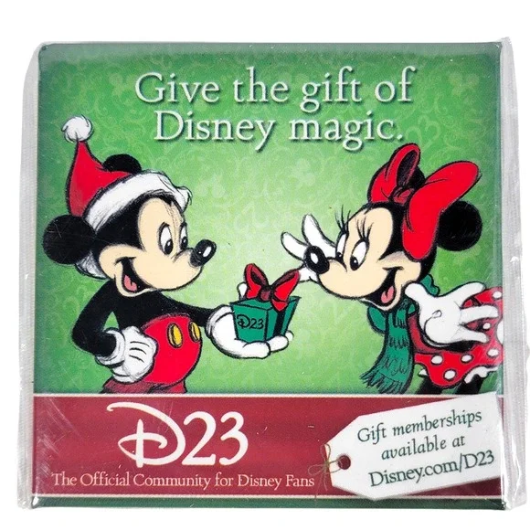 Disney D23 Christmas Pins‎ Lot of 3 Mickey Minnie Mouse Tweedle Dee Dum Buttons - Picture 2 of 7